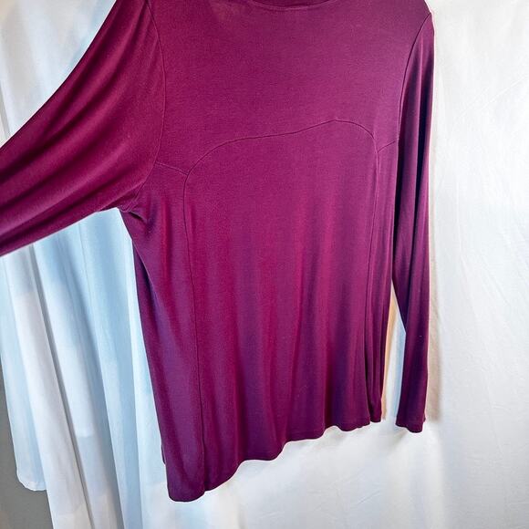 CAbi Plum Long Sleeve Top L – Clean Fit, Berrycore Stretch Basics - Picture 4 of 4